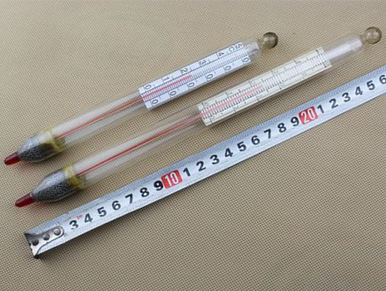 漂浮溫度計